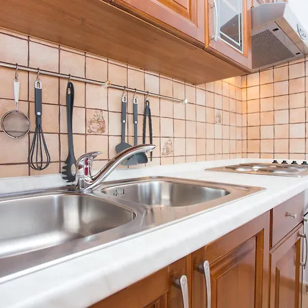 Apartment Venera *