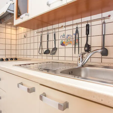 Apartment Venera *